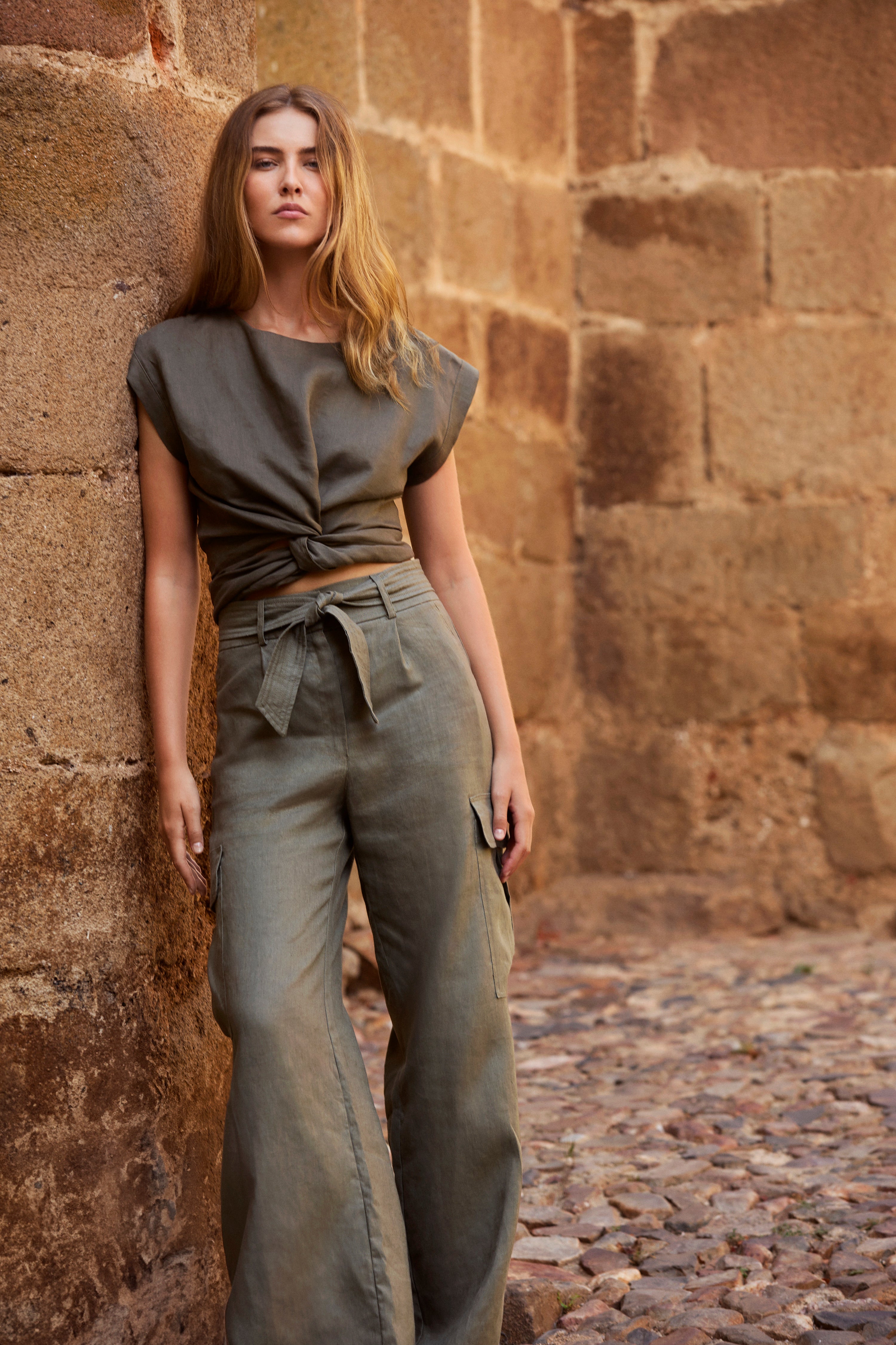 Pantalón Light Mara Verde Oliva